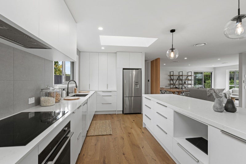 2/23D Jacksons Road, Merivale, Christchurch - Carousel 2