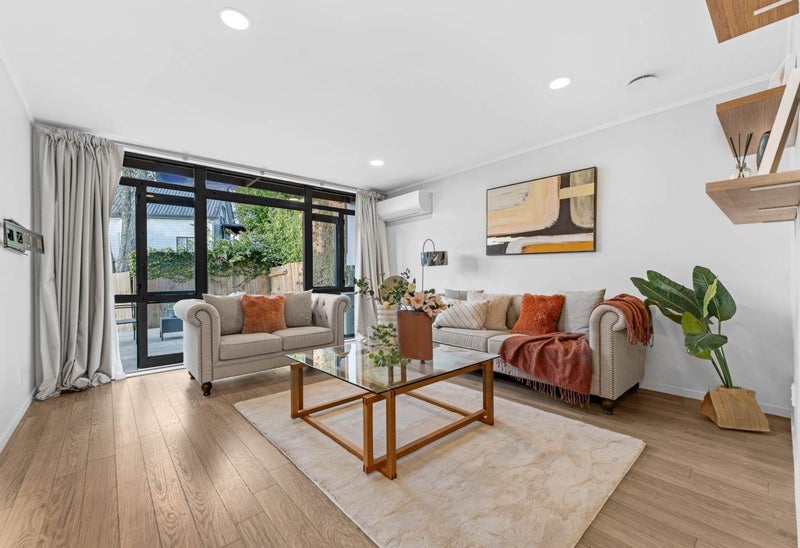 30 Verbena Road, Birkdale, Auckland - Carousel 2