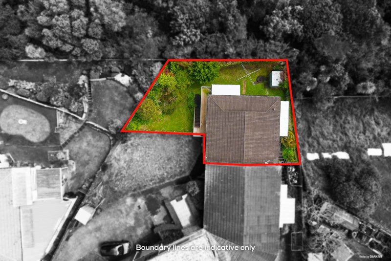 4/14 Howlett Street, Waterview, Auckland - Carousel 18