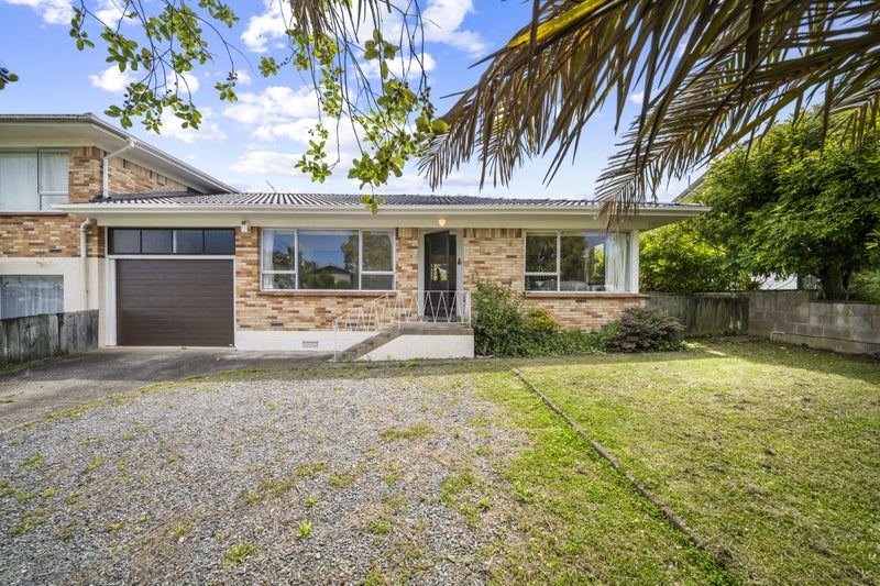 2A Ravenwood Drive, Forrest Hill, Auckland - Carousel 1