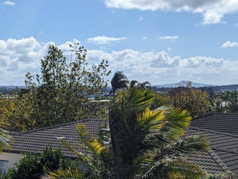 25 Brooke Ridge Rise, East Tamaki Heights, Auckland - Carousel 2