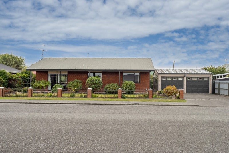 17 Manchester Street, Tinwald, Ashburton - Carousel 1
