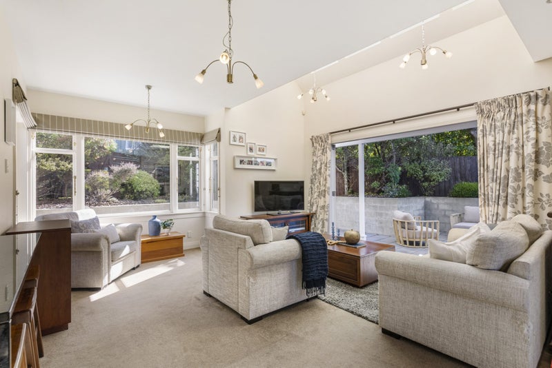 9 Cooper Street, Karori, Wellington - Carousel 2