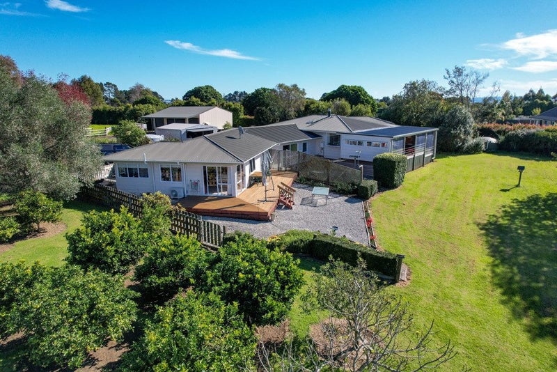 112 Wymer Road, Waiuku - Carousel 1