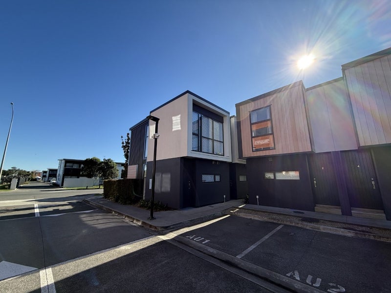 82 McKenzie Road, Mangere Bridge, Manukau City, Auckland - Carousel 10