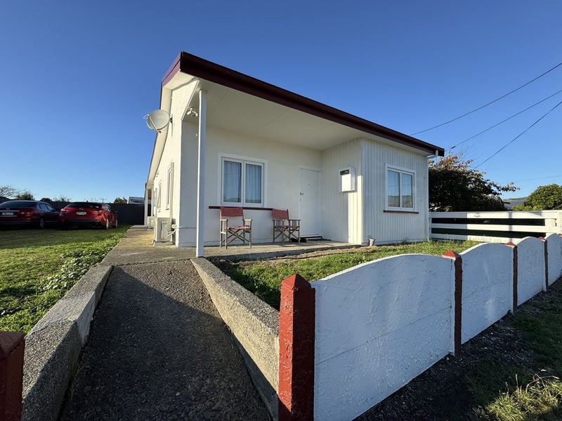 11 Studholme Street, Waimate, Waimate - Carousel 14