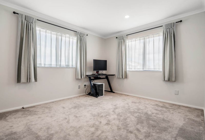 1 Ascension Crescent, Orewa, Orewa - Carousel 2