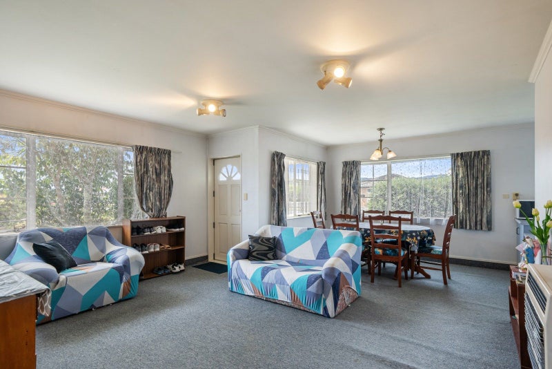 65 Winchester Street, Levin, Levin - Carousel 2