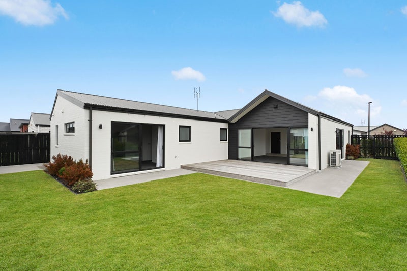 69 Trewern Avenue, Chartwell, Hamilton - Carousel 1