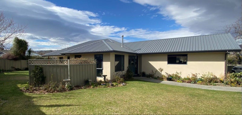 9 Orchard Drive, Alexandra, Alexandra - Carousel 1