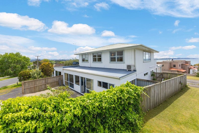 573 Mahurangi East Road, Algies Bay, Warkworth - Carousel 1