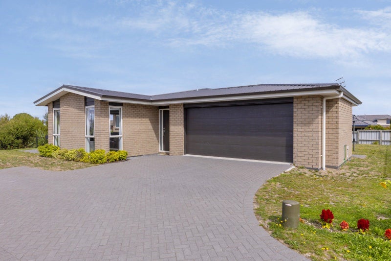 8 Hato Patariki Lane, Nukuhau, Taupo - Carousel 1