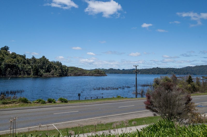 115 State Highway 30, Lake Rotoma, Rotorua - Carousel 10
