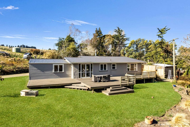 2162 Herbert-Hampden Road, Oamaru - Carousel 1