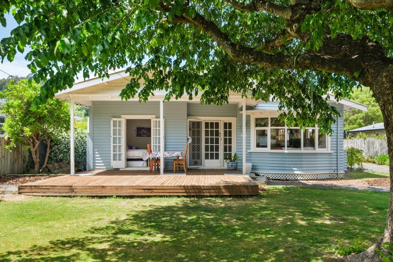 165 Fox Street, Whataupoko, Gisborne - Carousel 1