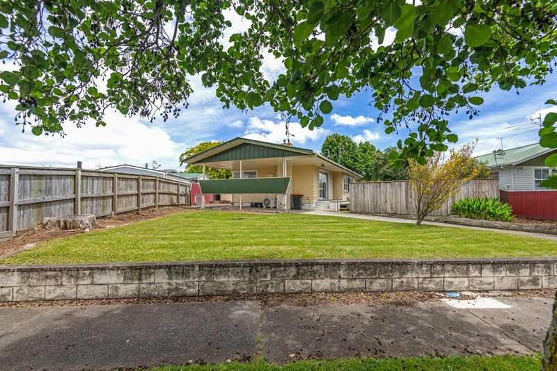 28 Langley Avenue, Milson, Palmerston North - Carousel 22
