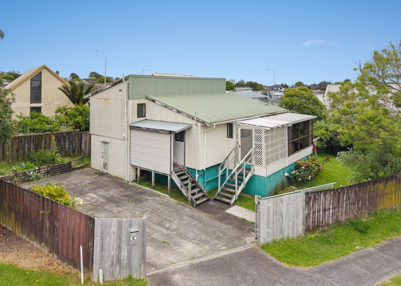 2/129 Boundary Road, Clover Park, Auckland - Carousel 2
