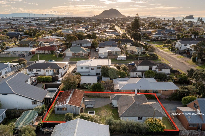 180B Valley Road, Mount Maunganui, Mount Maunganui - Carousel 1
