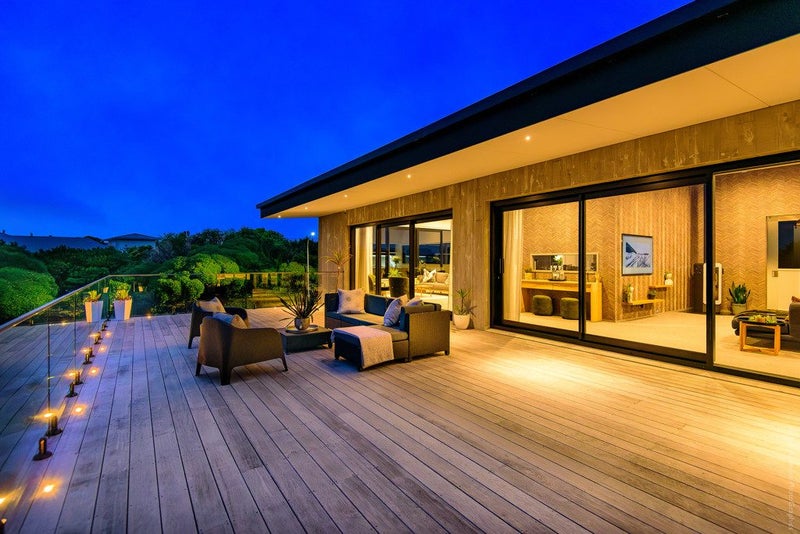 134 Huntsbury Avenue, Huntsbury, Christchurch - Carousel 1