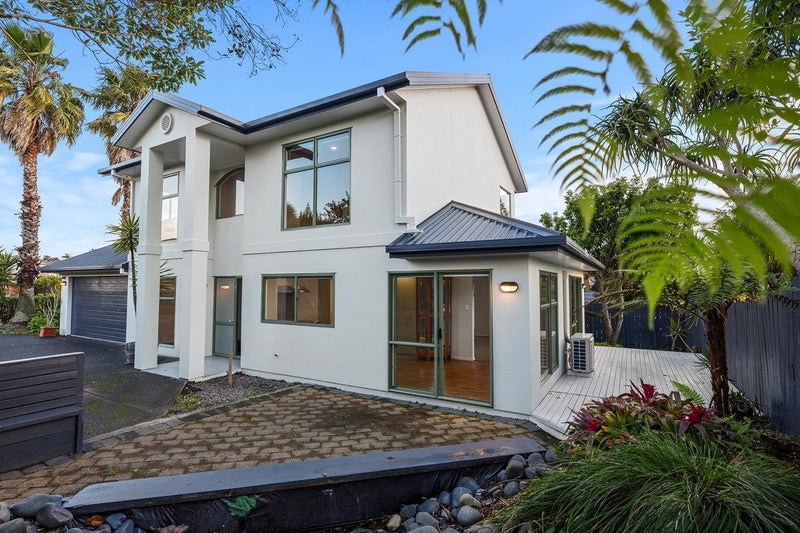 6 Chadlington Avenue, Henderson, Auckland - Carousel 22