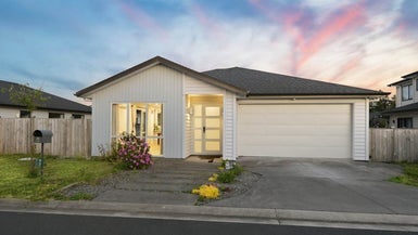 6 Ahorangi Road, Silverdale, Silverdale - Carousel 1
