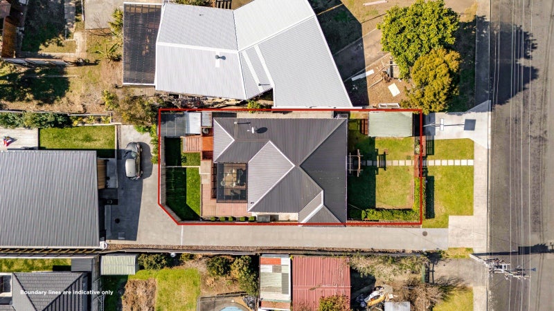 7 Saxton Road, Upper Vogeltown, New Plymouth - Carousel 29