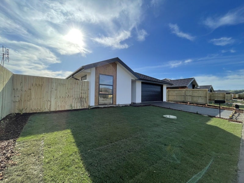16 Ned Place, Halswell, Christchurch - Carousel 1