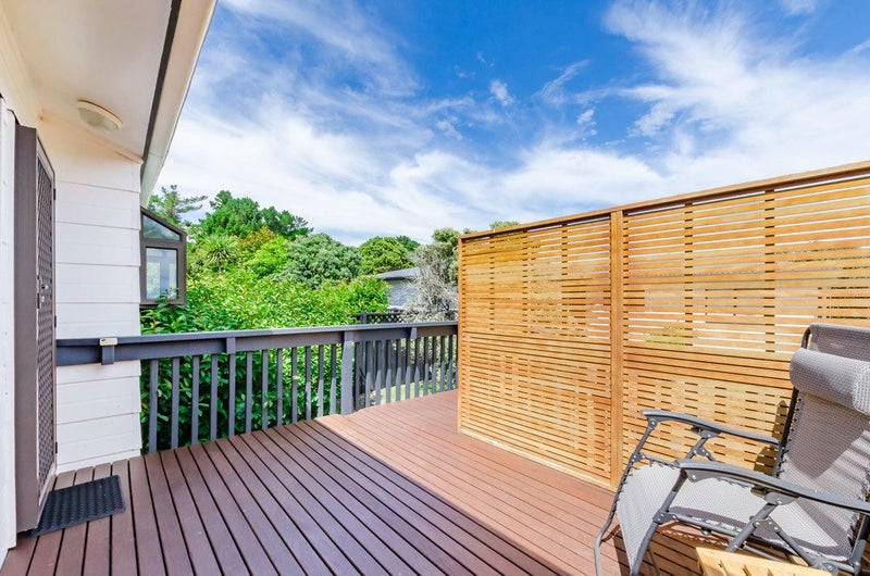 6 Gates Road, Waikanae Beach, Waikanae - Carousel 2