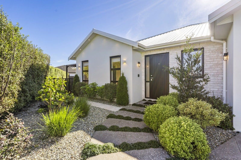 9 Brodie Lane, Wainui, Wainui - Carousel 1