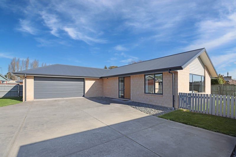 3A Buckleys Terrace, Tinwald, Ashburton - Carousel 1