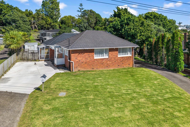 1/12 Domain Road, Panmure, Auckland - Carousel 1