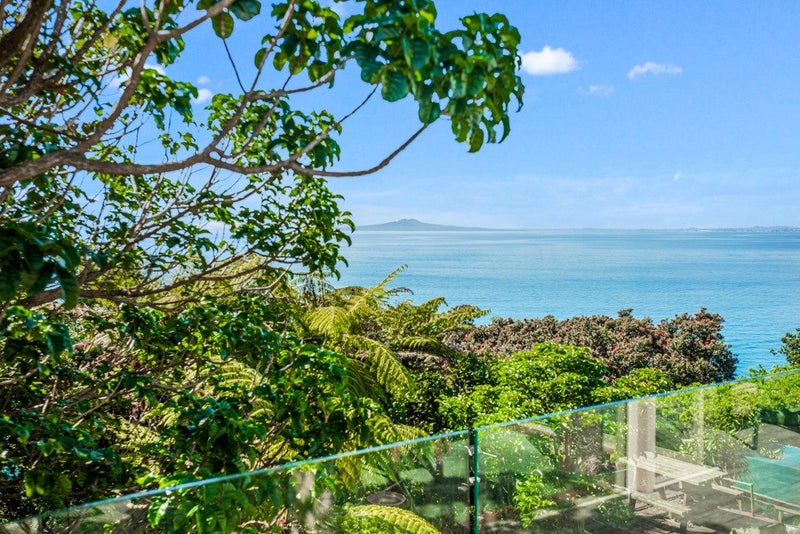 37 Tiri Road, Manly, Whangaparaoa - Carousel 1