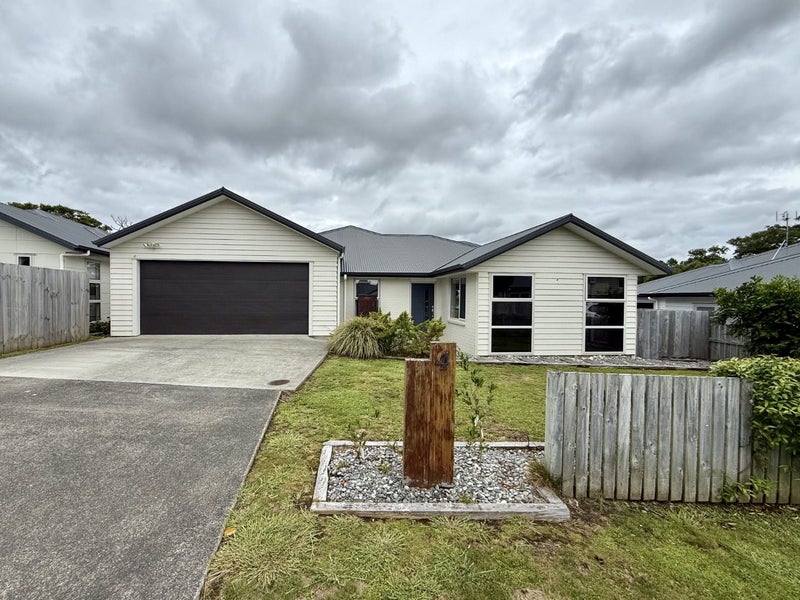 4 Lancewood Lane, Helensville - Carousel 2