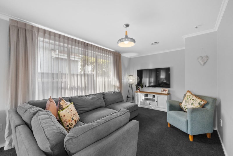 1/237 Estuary Road, South New Brighton, Christchurch - Carousel 2