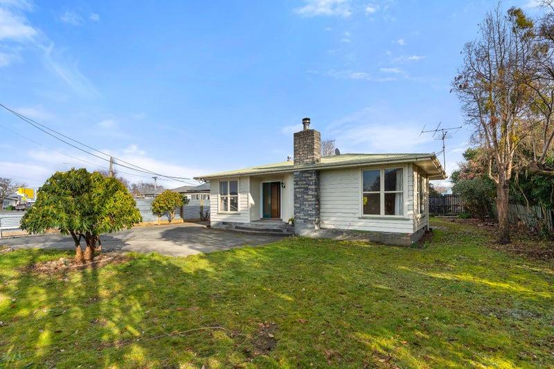 174 Chapel Street, Masterton - Carousel 1
