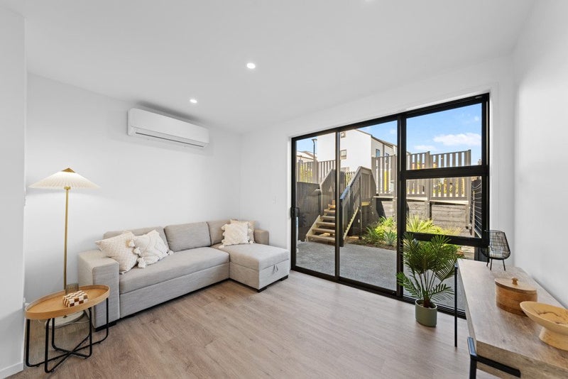 73 Freeland Avenue, Mount Roskill, Auckland City, Auckland - Carousel 2