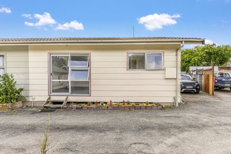 3/134 Toi Toi Street, Toi Toi, Nelson - Carousel 2