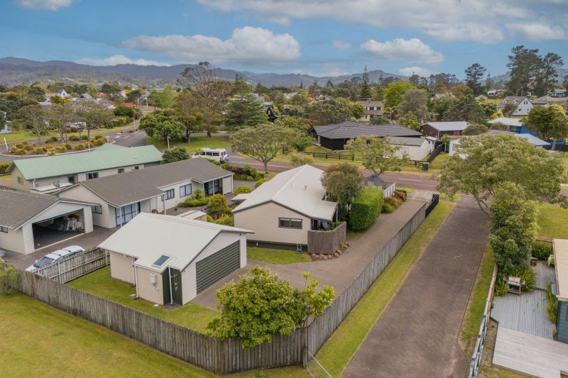 6 Pauanui Beach Road, Pauanui - Carousel 2