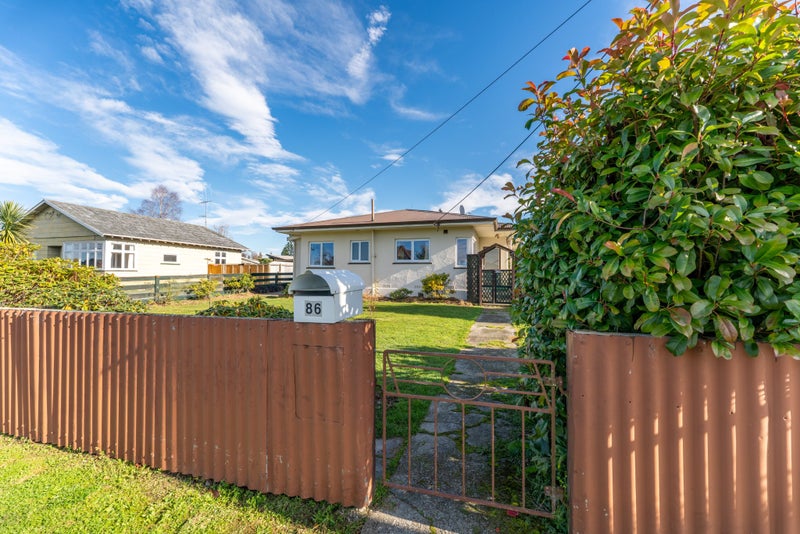 86 Cox Street, Geraldine - Carousel 18