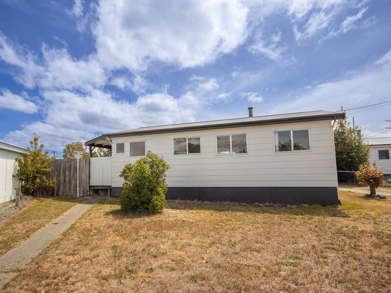 1 Godley Street, Twizel - Carousel 16