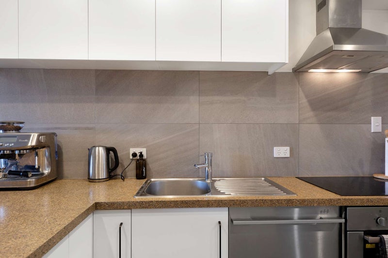 2/30 GEORGE Street, Richmond, RICHMOND - Carousel 2