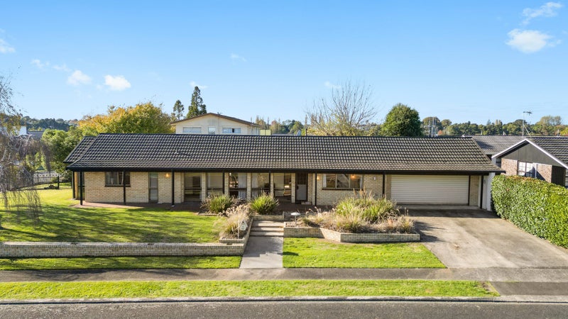 16 Wilfred Street, St Andrews, Hamilton - Carousel 1