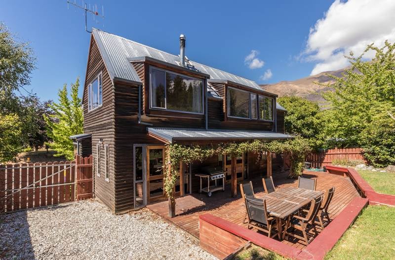 22 Bills Way, Wanaka - Carousel 1