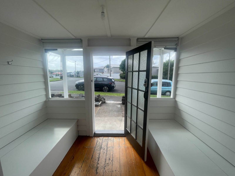 5 Barrington Road, Grey Lynn, Auckland - Carousel 19