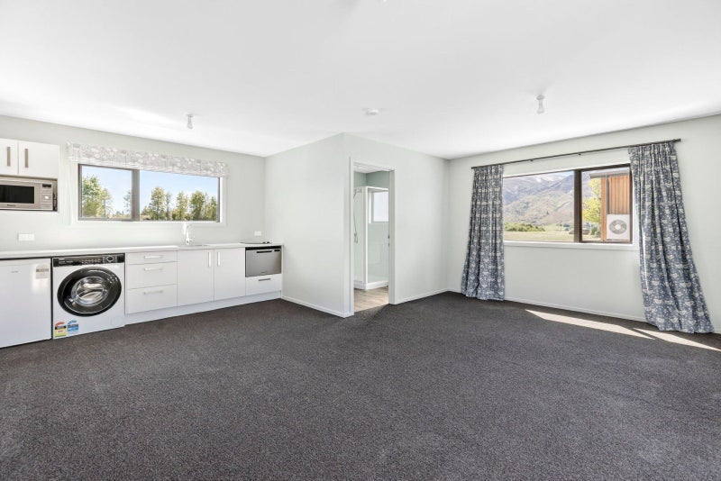 90 Willowbank Road, Queensberry, Cromwell - Carousel 15