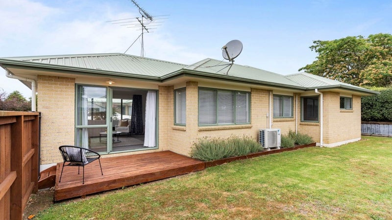 23 George Crescent, Buckland, Pukekohe - Carousel 1