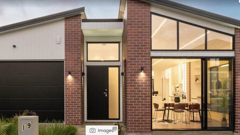 19 Seagreen Avenue, Rosehill, Papakura - Carousel 1