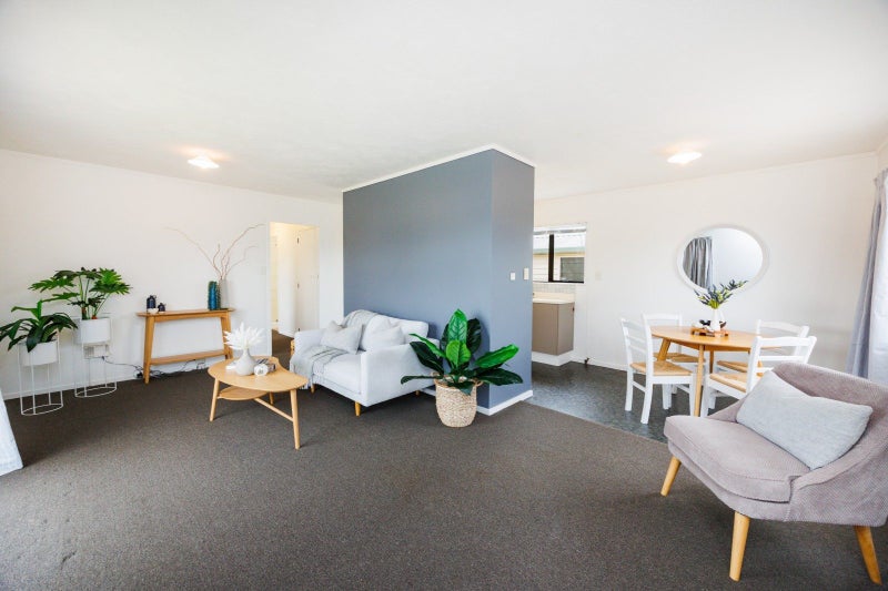 11 Cargill Grove, Kelvin Grove, Palmerston North - Carousel 2