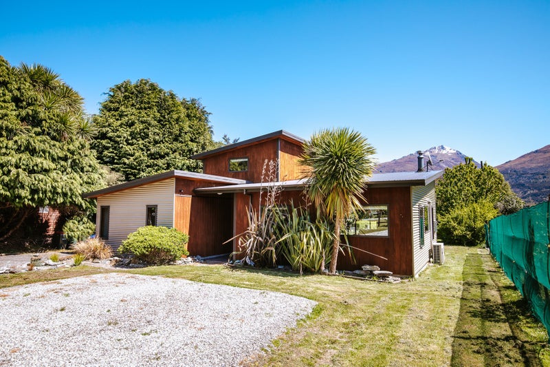 5 Kiwi Street, Makarora, Wānaka - Carousel 1