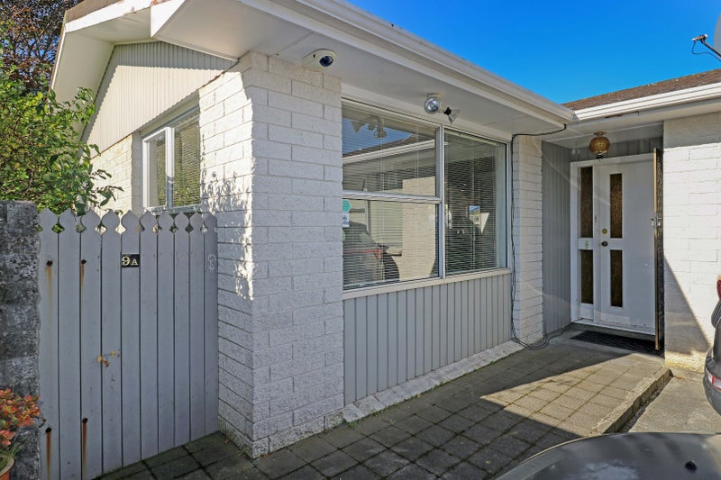 1/9 Copeland Street, Hutt Central, Lower Hutt - Carousel 1